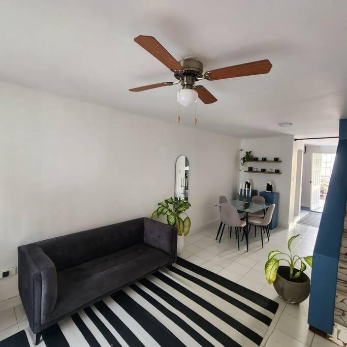 Casa Acogedora En La Ciudad Amurallada